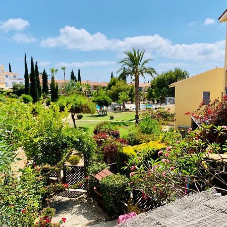 101 Hippo apartment in popular Regina Gardens Paphos Esterno foto