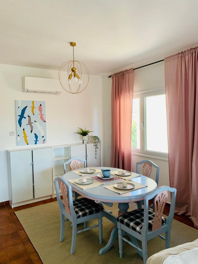 101 Hippo apartment in popular Regina Gardens Paphos Esterno foto